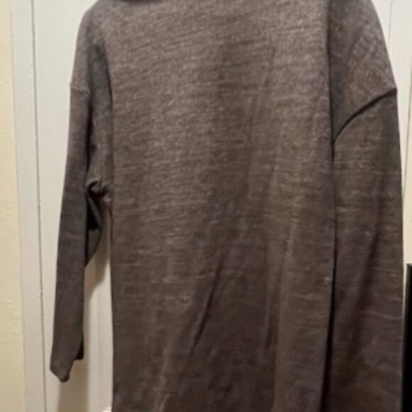 Crew Neck Sweater - Size M - Picture 3 of 3